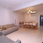 Modernissimo 3 Quartos Para Ate 8 Pessoas